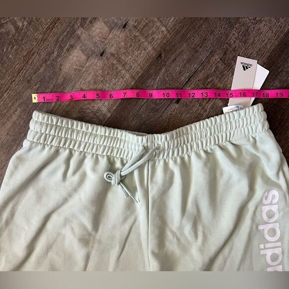 Adidas Multisport Shorts- 1X - Picture 4 of 6